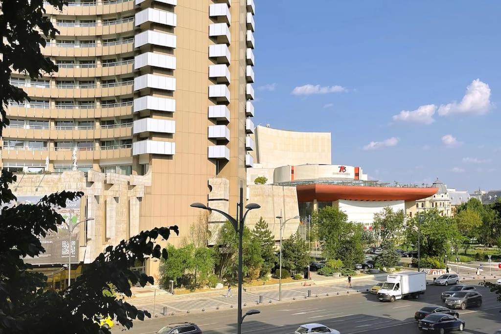 Ultra-Central University Square Apartament Apartament Bukarest Kültér fotó